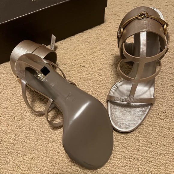 ⭐️NEW⭐️Gucci - Picture 4 of 5